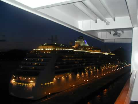 RCI ship Jewl of the Seas